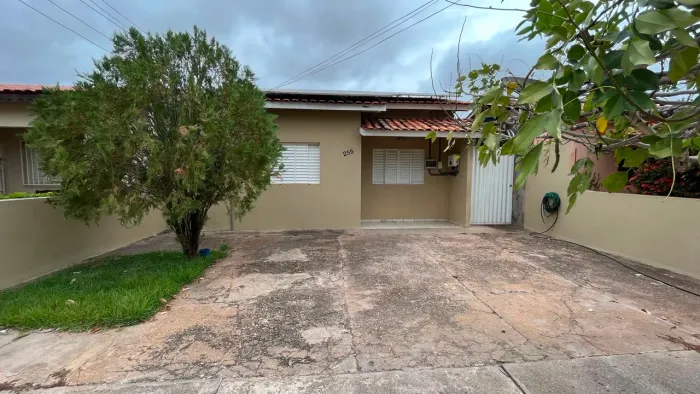 Vendo casa Cond fechado 