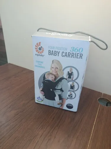 Canguru Ergonomico Ergobaby 360 Pure Black na Caixa (Original)