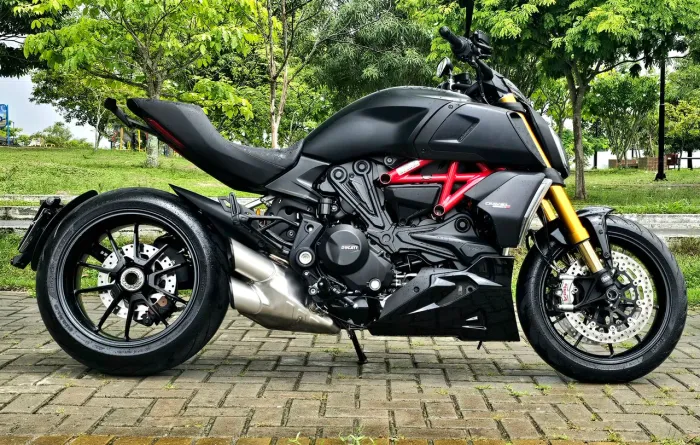 Ducati Diavel 1260s Estado de Zero 1.300 kms