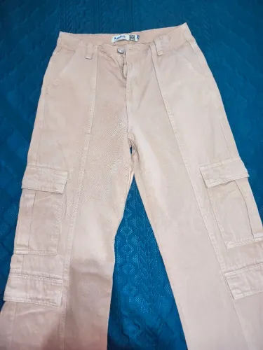 Calça cargo wide leg bege tam36