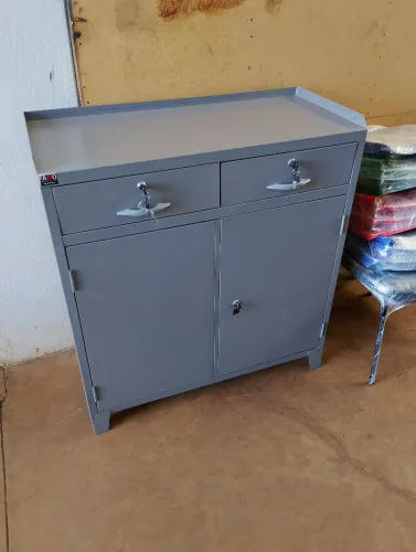 Armário de aço 2 portas com gavetas e chaves,com entrega grátis para Ribeirão preto sp..