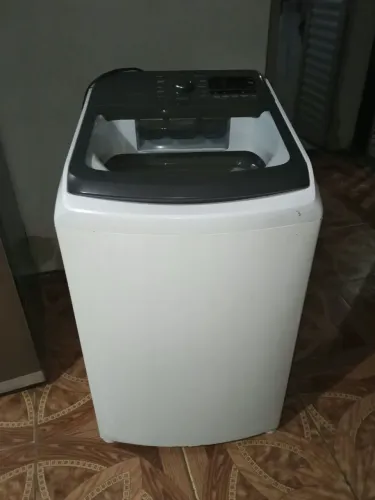 Máquina de lavar Electrolux 14kg modelo novo pintura original