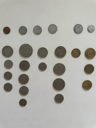 Moedas Antigas - Réis, Cruzeiros e Reais