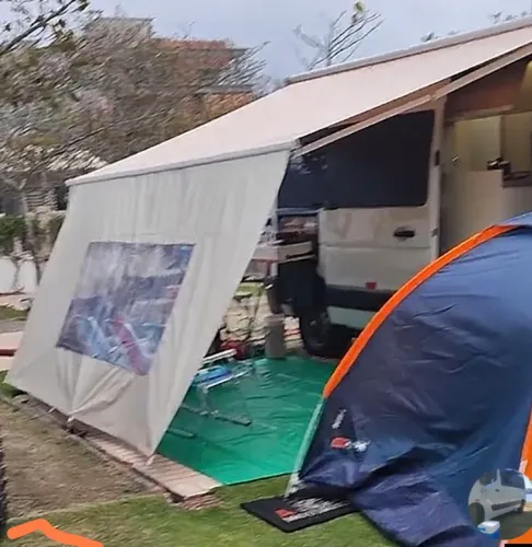 Toldo retrátil para motorhome 