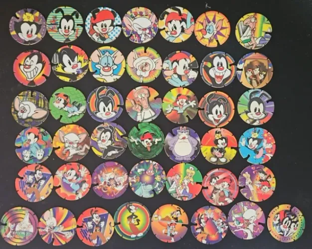 Lote com 43 Tazos Animaniacs sem repetir - Elma Chips