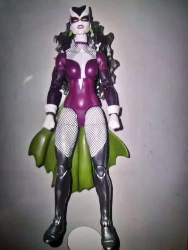 Brinquedo boneco Marvel Lilith