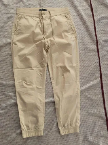 Calça jogger zara bege 44 linda e confortável 