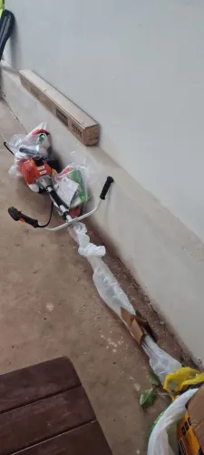 Vendo roçadeira nova na caixa 