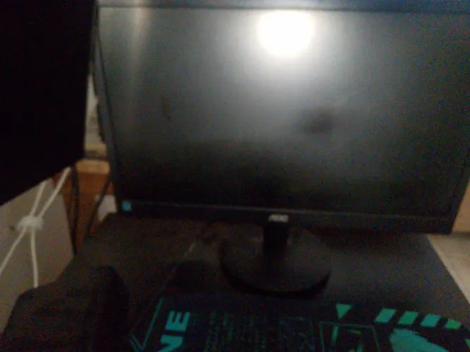 Vendo monitor AOC