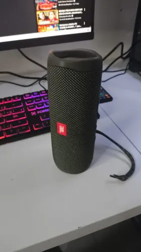 caixa de som jbl original flip5