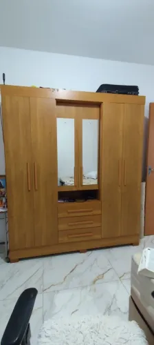 Guarda Roupa 