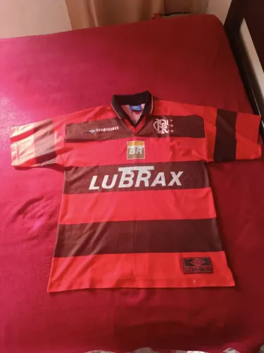 Camisa oficial