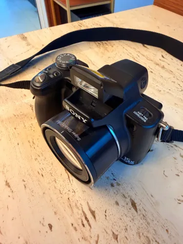 Sony Cyber-shot DSC-H50 9.1MP Carl Zeiss 15x - Funcionando
