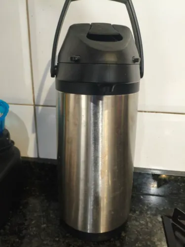garrafa térmica 5 litros