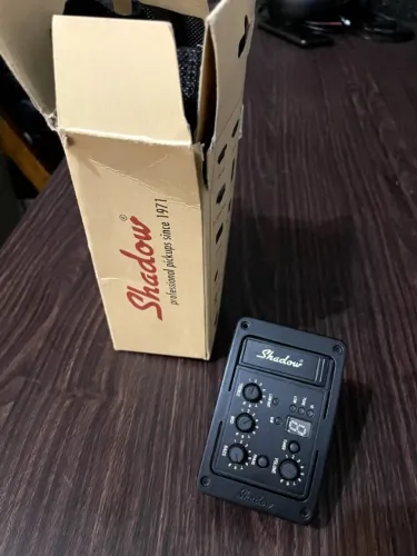 Pré Amplificador Shadow Sh4000 P/ Violão - (somente O Pré) (Usado)