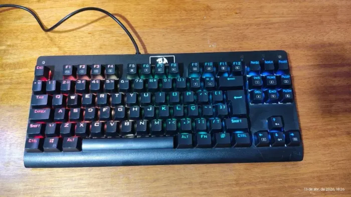 TECLADO MECÂNICO REDRAGON DARK AVENGER