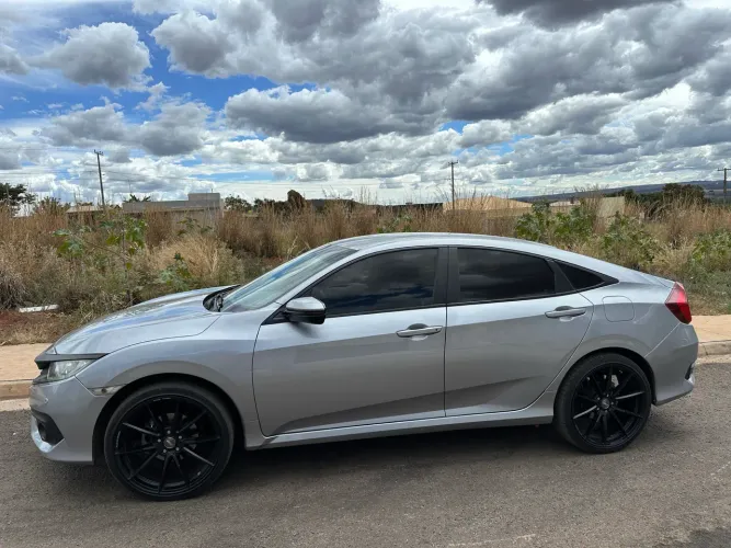 Honda Civic Sedan EXL 2.0 Flex 16V Aut.4p 2018