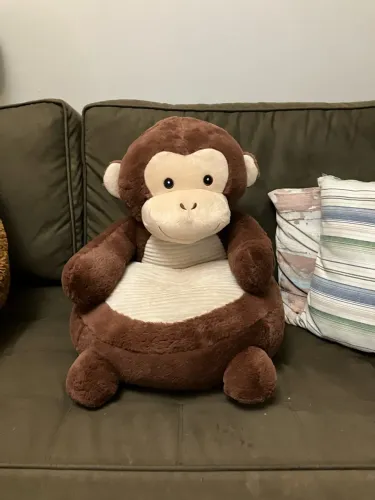 Poltrona infantil de macaco de pelúcia