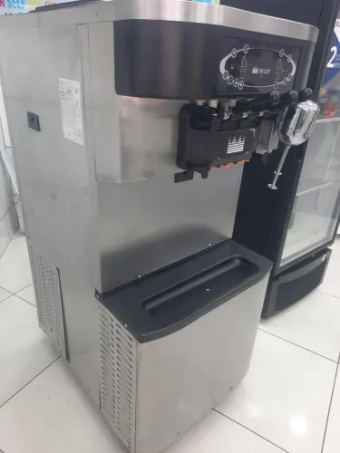 Vendo Máquina TAYLOR c713 Revisada !