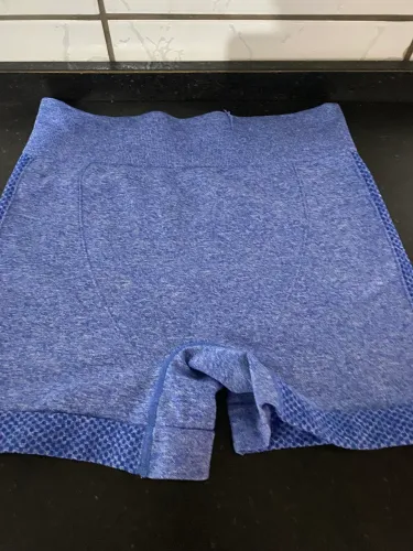Short feminino de academia TAM: P