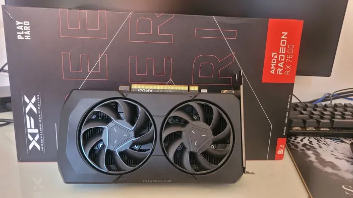 Rx 7600 8gb XFX