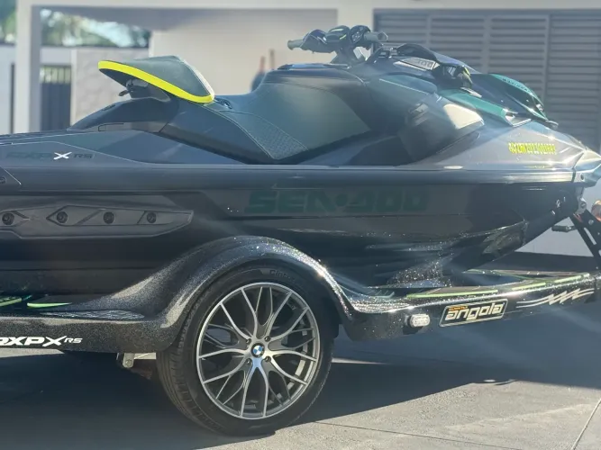 SEA DOO RXP-X 300 APEX(série especial)