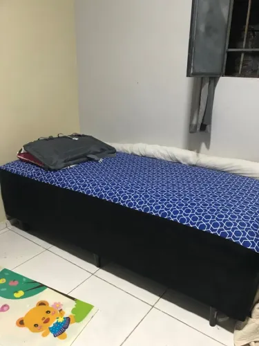 Vendo cama solteiro