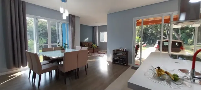 Casa Térrea à Venda R$ 1.170.000 no bairro Parque Centenário em Jundiaí - SP.