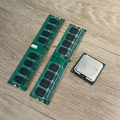 Lote Peças PC Antigo - Placa Mãe LGA 775 + Core 2 Duo + Fonte + Cooler + RAM + SSD 120