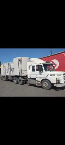 Carreta graneleira Ls 