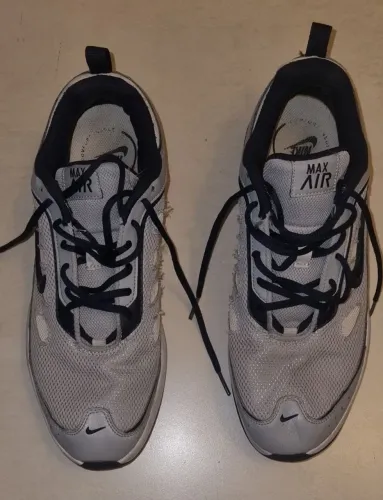 Nike Air Max 42/43