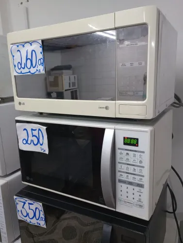 Microondas LG branco 