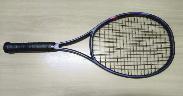 Raquete Yonex Percept 100
