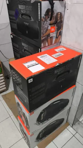 Vendo ou troco em computador gamer - JBL BOMBOX 4