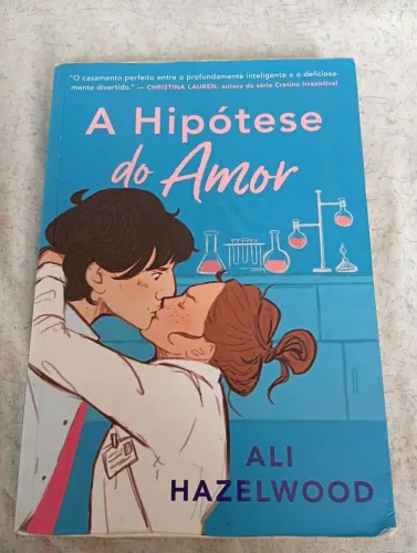 Livro, a hipótese do amor, Autor - Ali Hazelwood