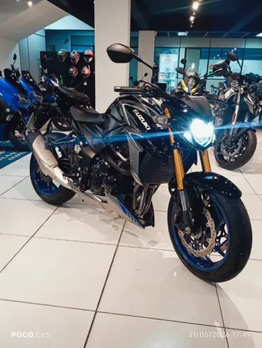 SUZUKI GSXS 750 COMPLETA COM ABS 9.500KM