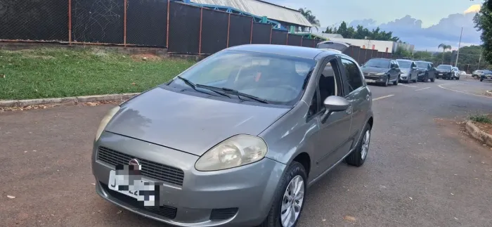 Fiat Punto 1.4 Fire Flex 8V 5P 2010