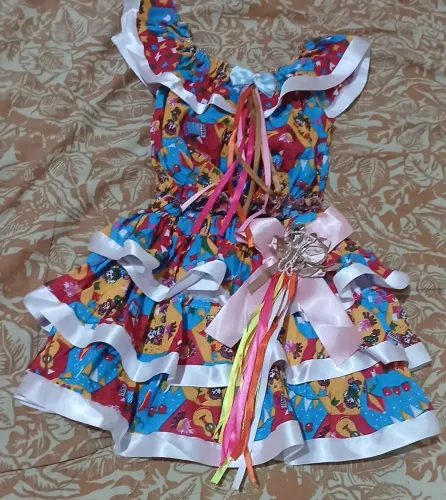 Roupa infantil junina