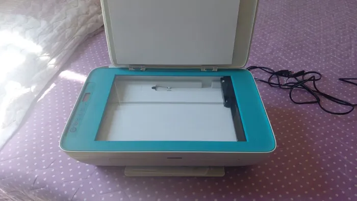 Vende se impressora colorida da marca HP