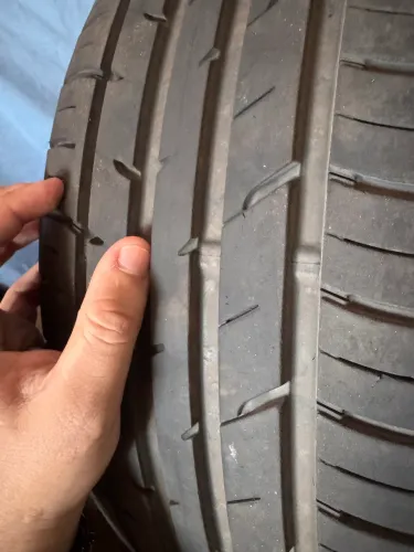 Pneu novo 17 (215/50/r17 Dunlop 