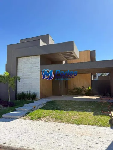 Casa à venda em Mirassol/SP | 210m² | Porcelanato | 2 dorms (3 suítes) | 4 vagas no Terra