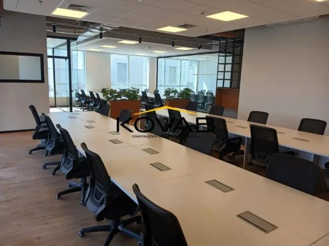 Locação conjunto comercial 253m² - Berrini/Brooklin - Sala Nova Mobiliada!!!!