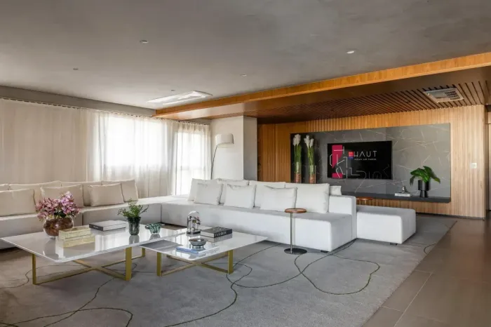 Apartamento à venda no Lodge Vaca Brava , no Setor Bueno com 275 m²