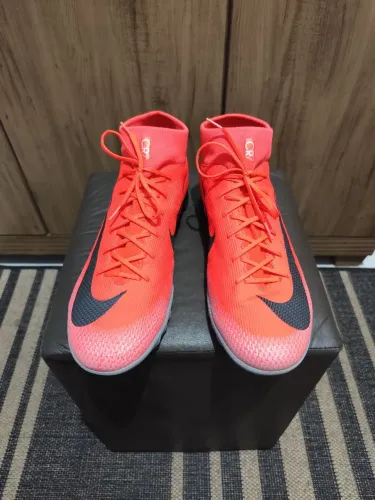 Chuteira society Nike mercurial CR7 original