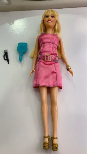 Boneca hannah Montana (miley cyrus)