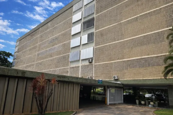 Lindo Apto na SQS 206 - Bl. J - 301,59 m2 - 5 Quartos 2 Suites R$ 2.999.000,00