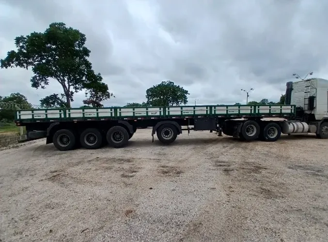 CARRETA 4 EIXOS RANDON