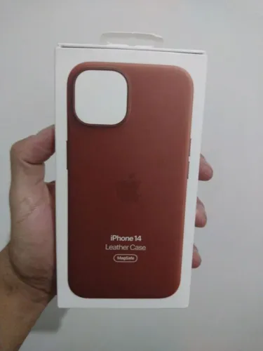 Capa de couro original Apple para iPhone 14 