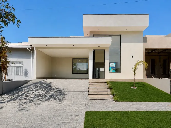 Casa Térrea com piscina