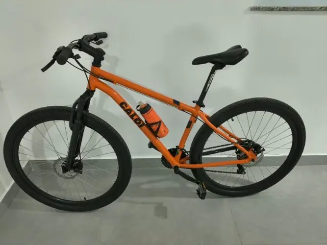 Mountain Bike Aro 29 Caloi Vulcan de Alumínio - Freio a Disco 21 Marchas